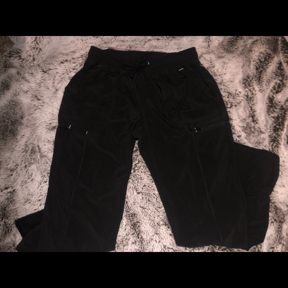 Scrub pants